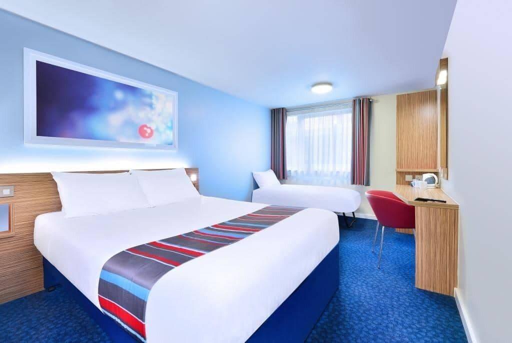 Travelodge Battersea Λονδίνο Εξωτερικό φωτογραφία